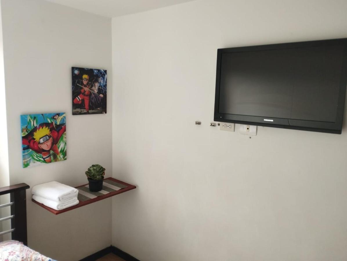 Habitacion En Apartamento Familiar Apartamento Medellín